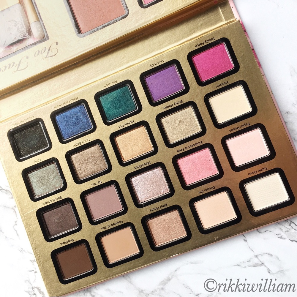 Too Faced Everything Nice Palette - Picture 2 of 7